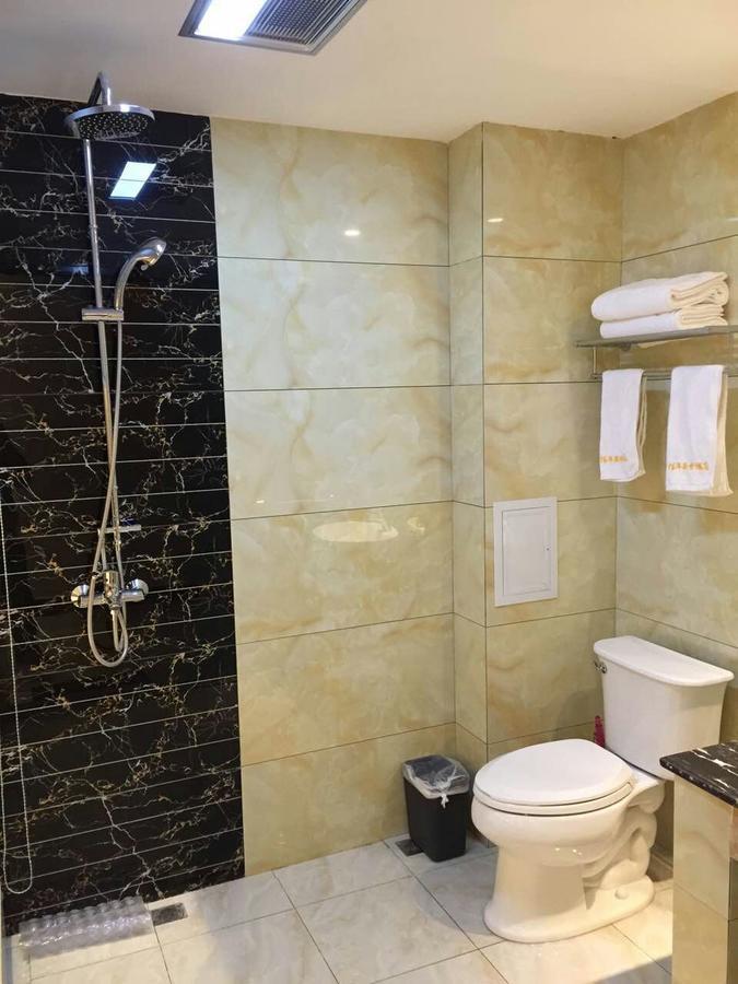 Bai Nian Sheng Shi Hotel Kunming Eksteriør bilde